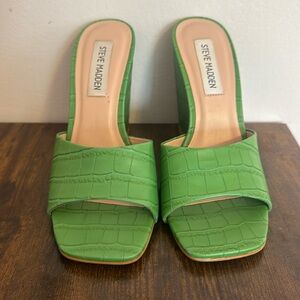 Green Steve Madden wedges